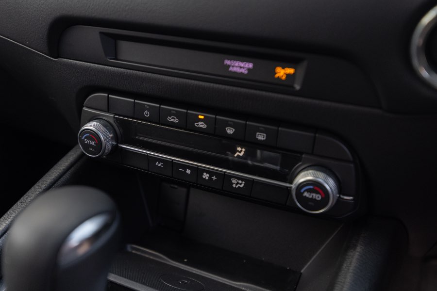 2022 MAZDA CX5 TOURING AWD detail view 18 photo on CarNest