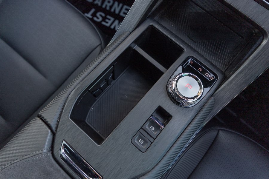2023 GWM HAVAL H6 GT detail view 10 photo on CarNest