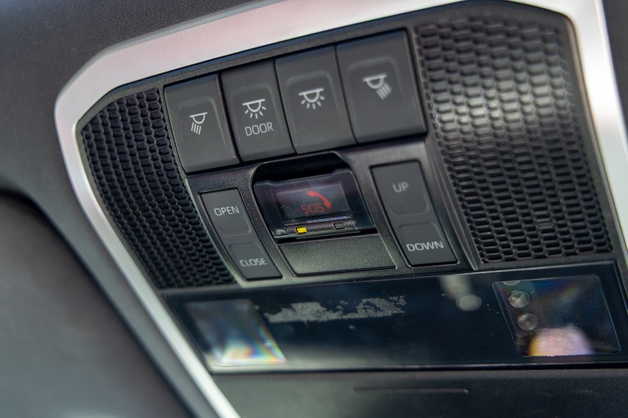 2022 TOYOTA LAND CRUISER LC300 SAHARA ZX detail view 20 photo on CarNest