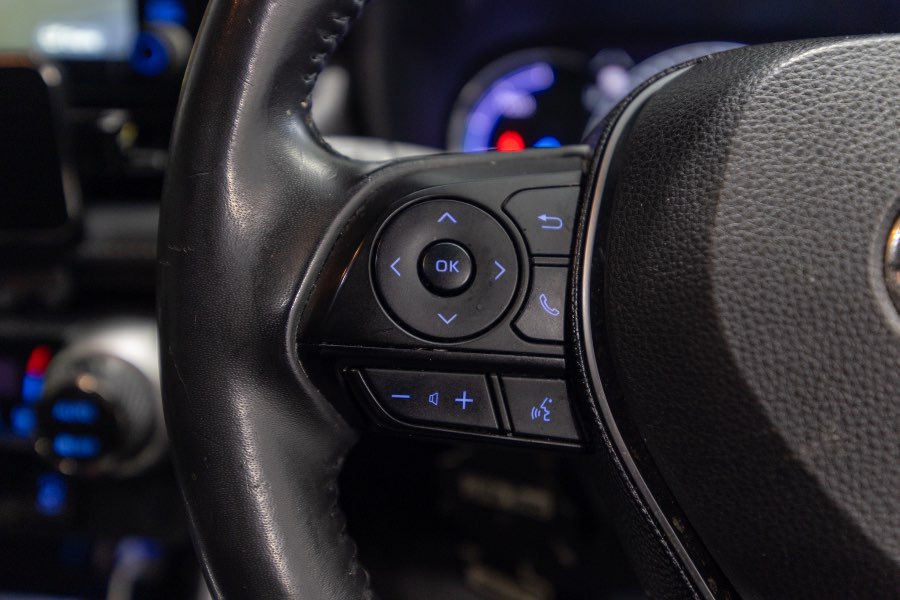 2020 TOYOTA RAV4 CRUISER detail view 8 photo on CarNest