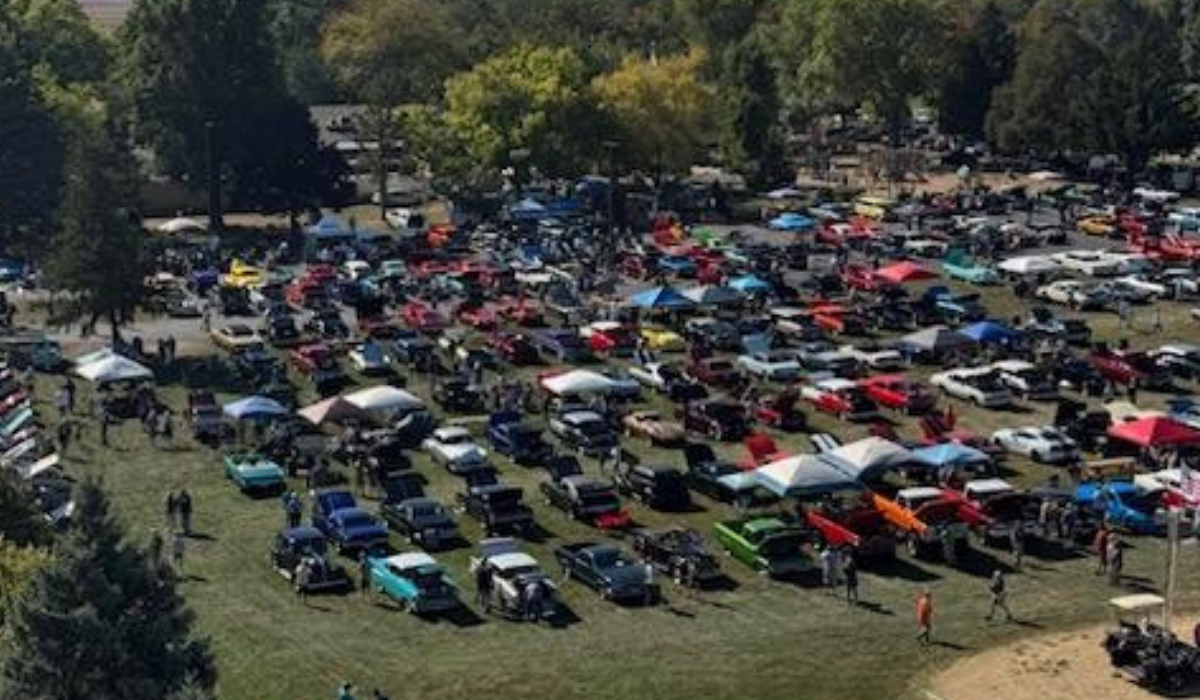 33rd Annual Elburn Lions Fall Classic All Wheel Car Show