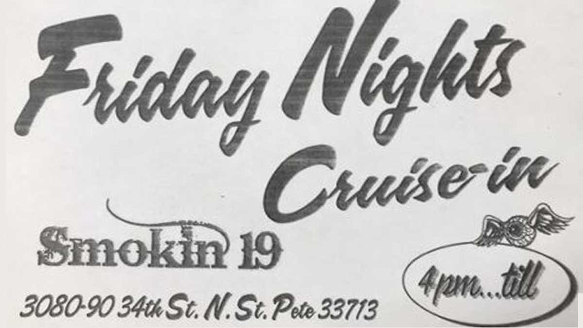 Friday Night Cruise In at Smokin 19