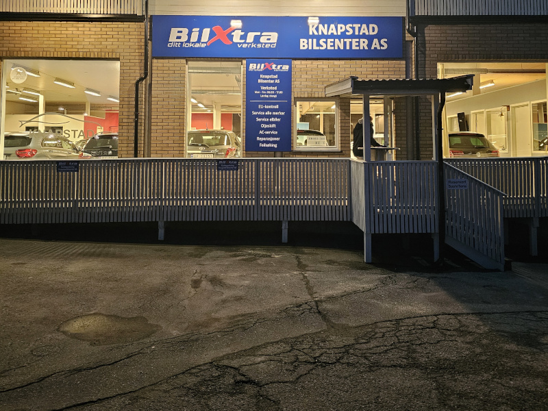Bilde 1 av  Knapstad Bilsenter AS
