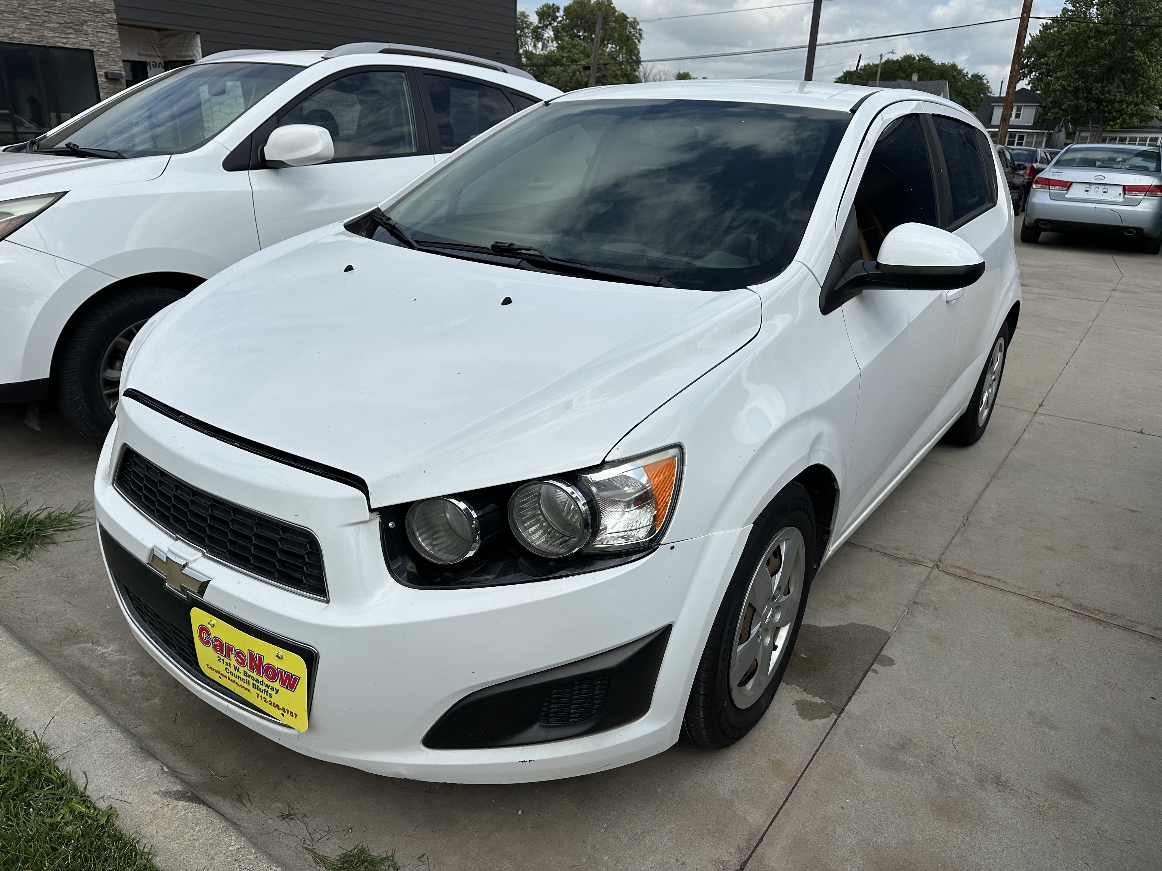 2016 Chevrolet Sonic LS's photo