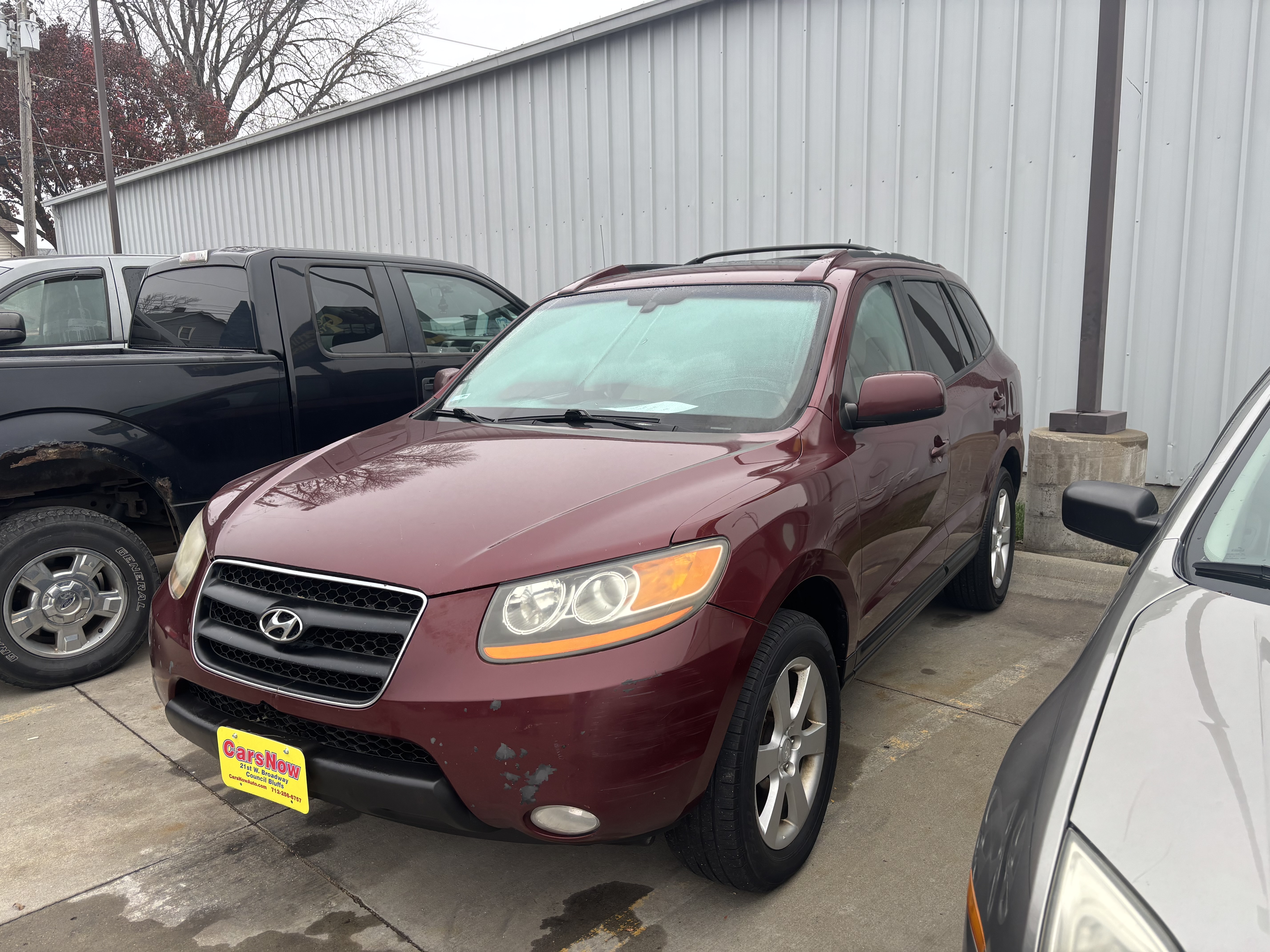 2009 Hyundai Santa Fe SE's photo