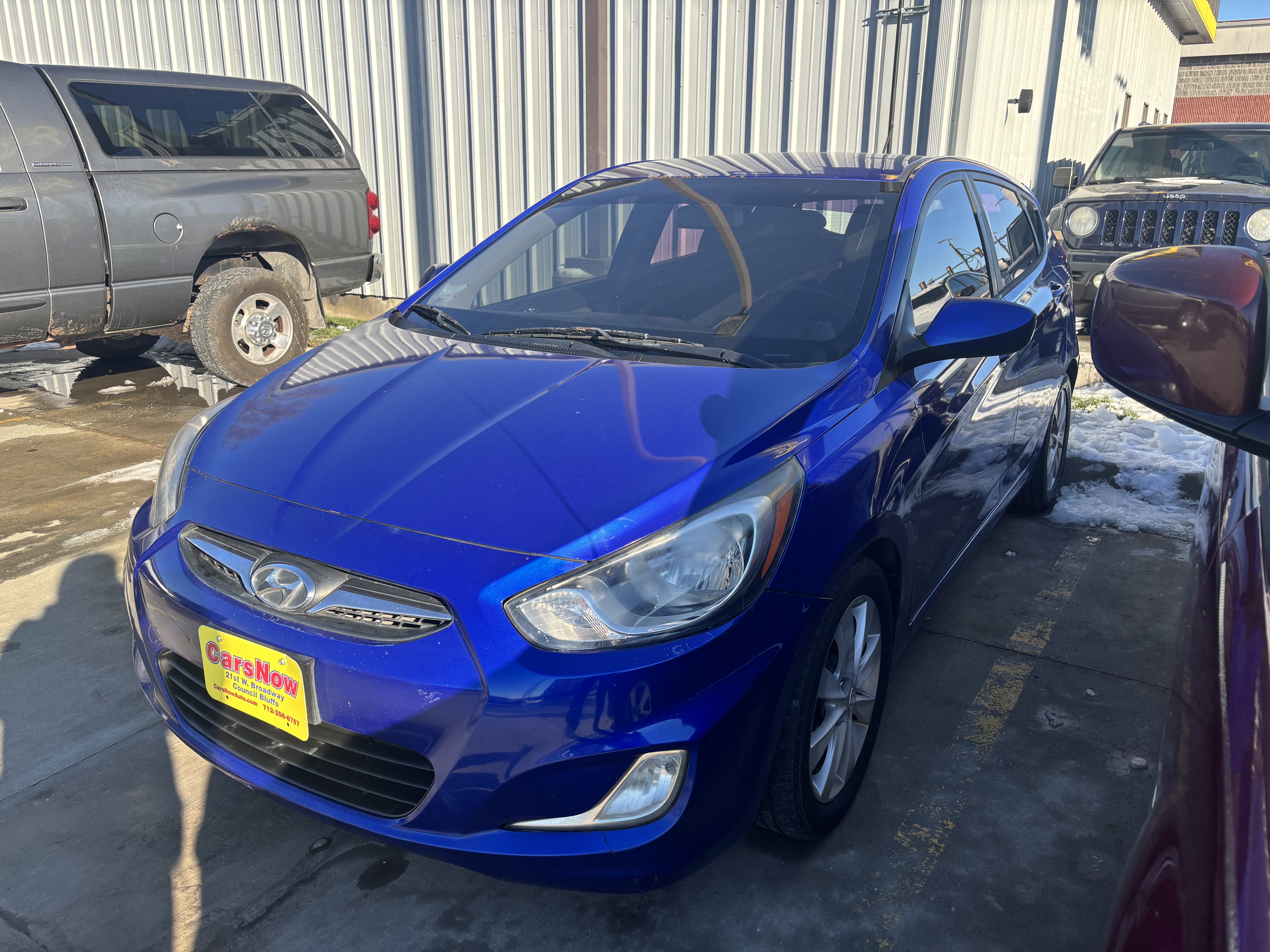 2012 Hyundai Accent SE's photo