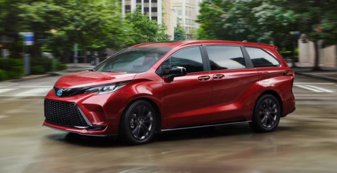 2025 Toyota Sienna: The Ultimate Hybrid Minivan