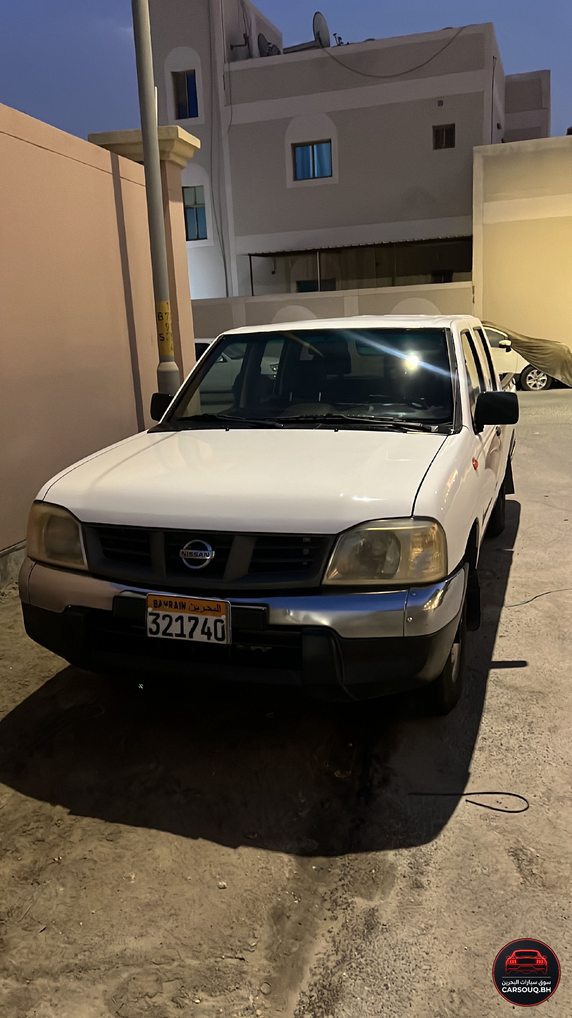2014 Nissan pickup for sale in Bahrain