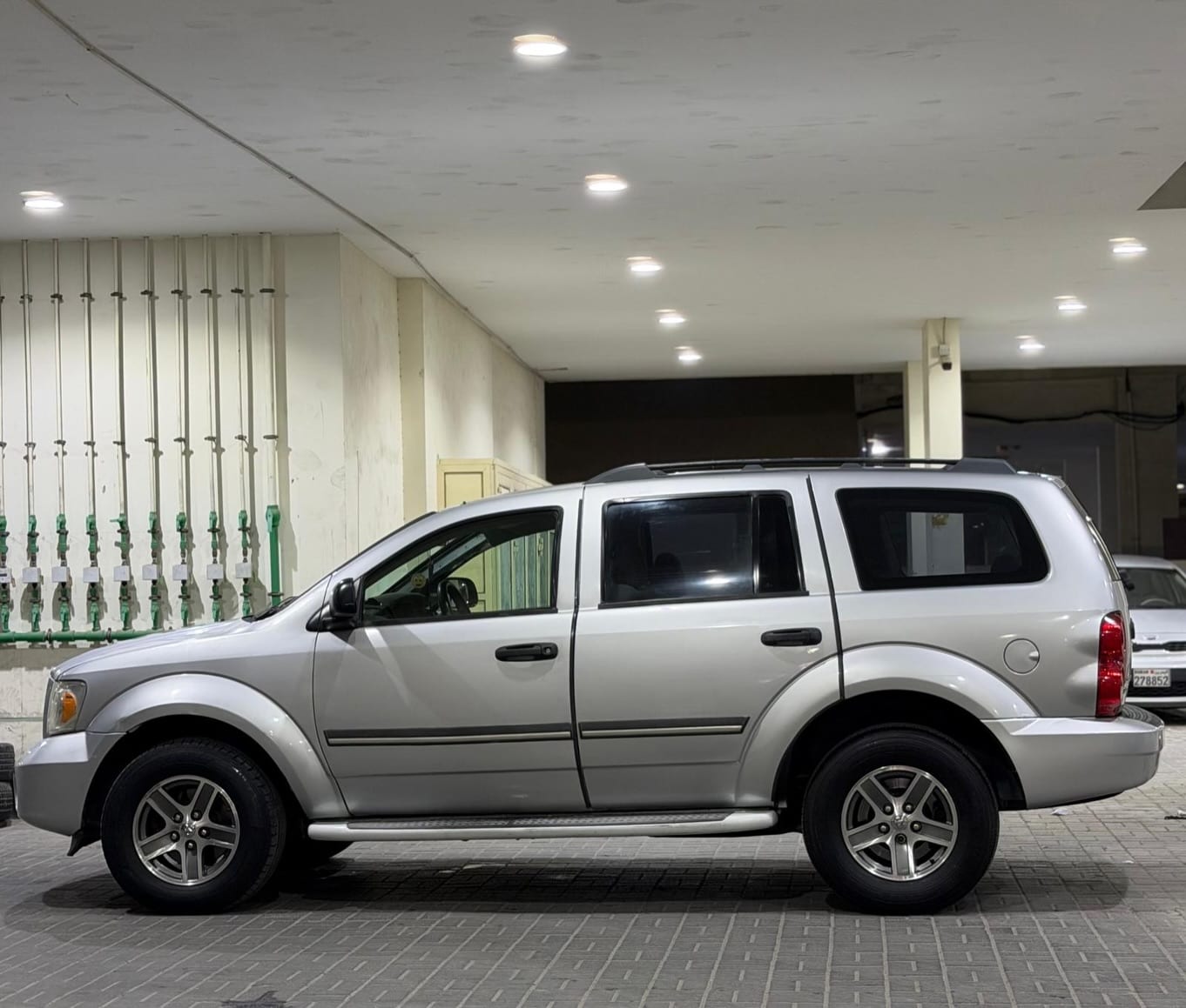 2008 Dodge Durango for sale in Bahrain