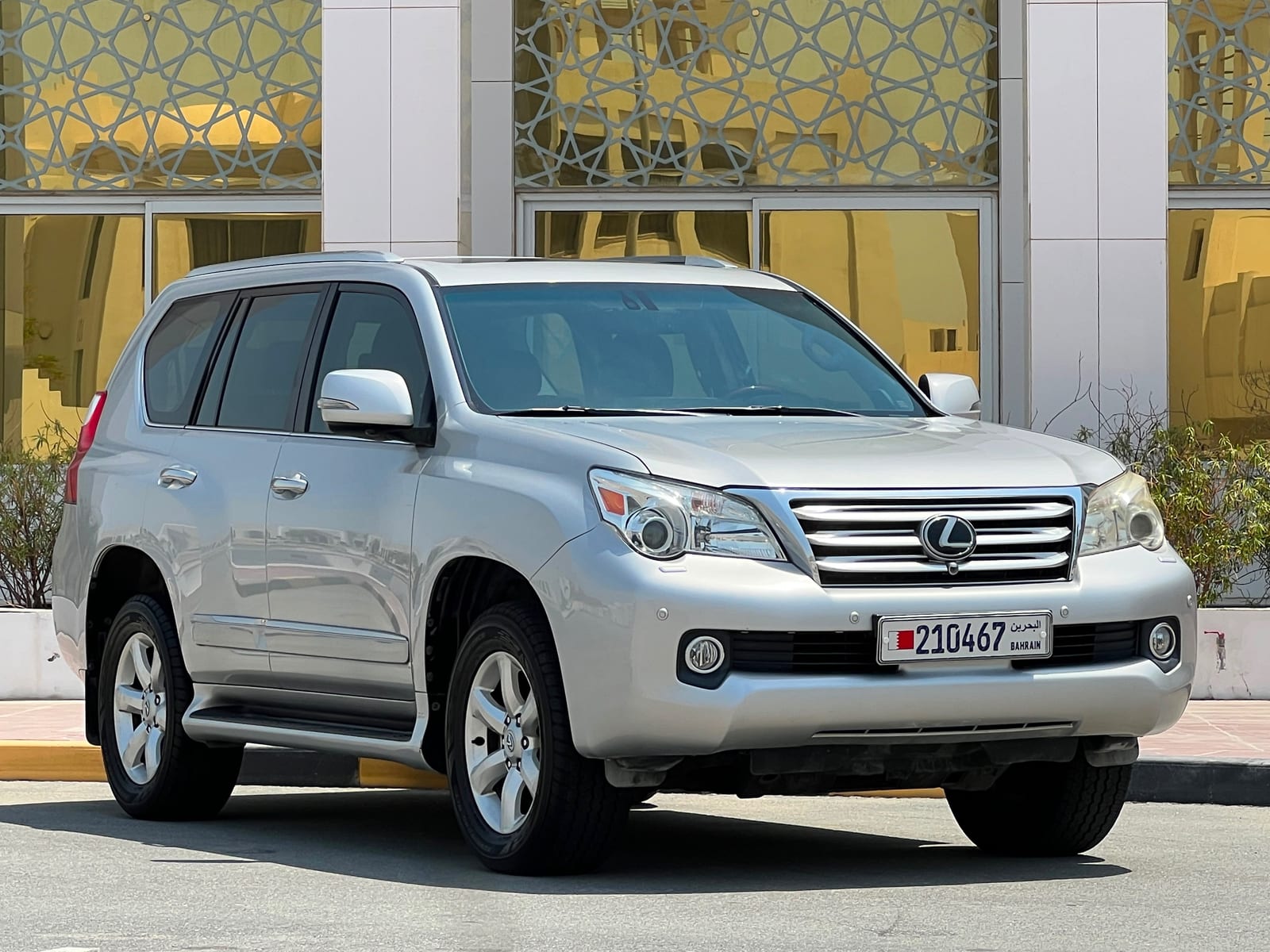 2011 Lexus GX460 for sale in Bahrain