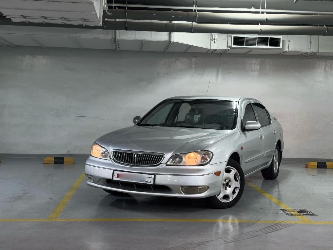 2001 Nissan Maxima for sale in Bahrain