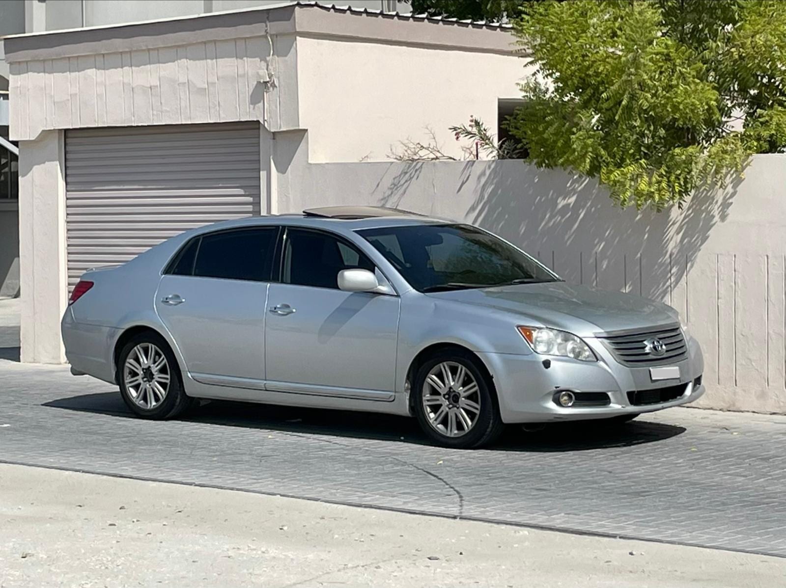2008 Toyota Avalon for sale in Bahrain