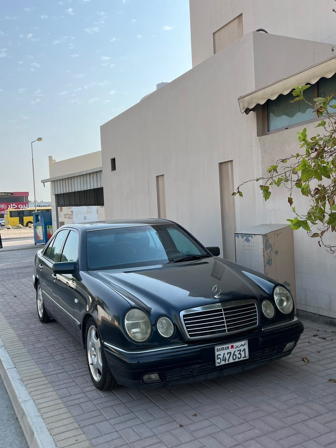 1997 Mercedes E420 for sale in Bahrain