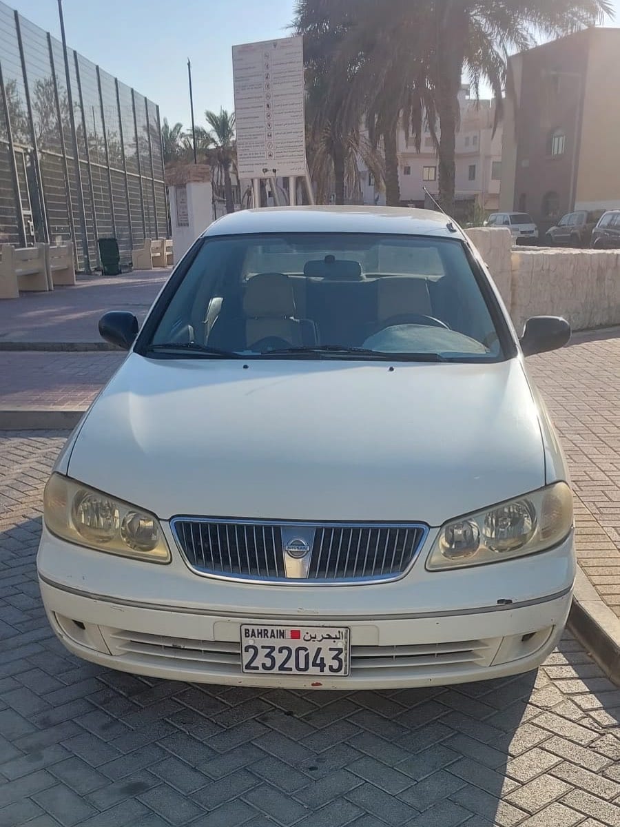 2004 Nissan Sunny for sale in Bahrain