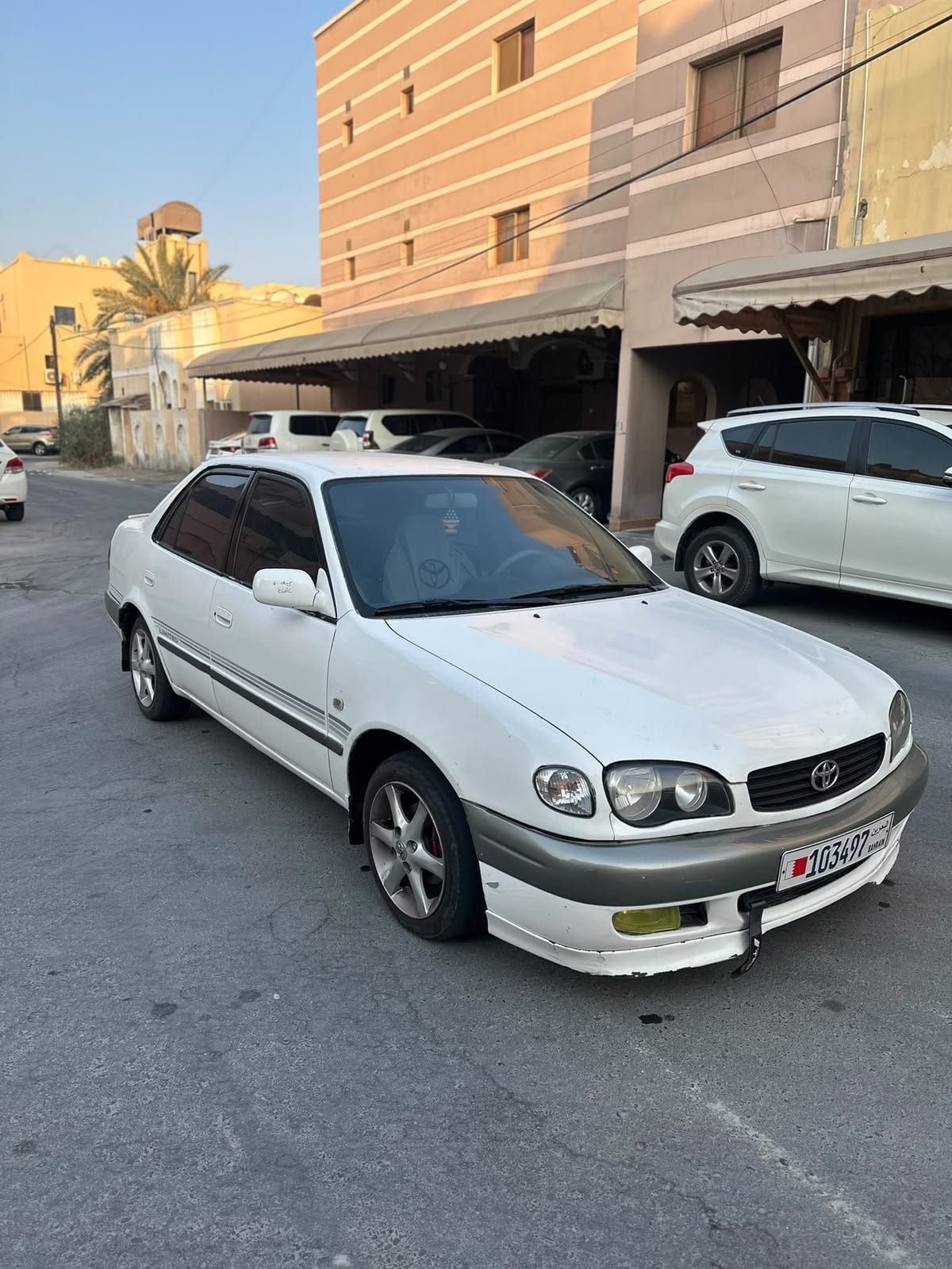 2000 Toyota Corolla