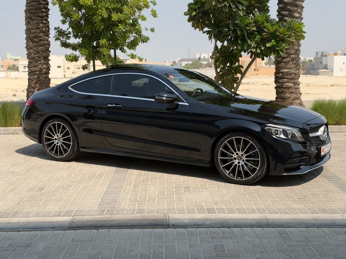 2019 Mercedes C200 AMG Line for sale in Bahrain