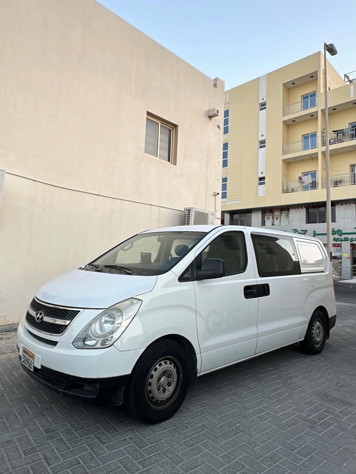 2015 Hyundai H1 for sale in Bahrain
