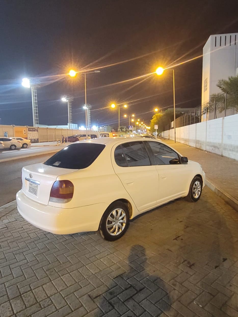 2004 Toyota Echo