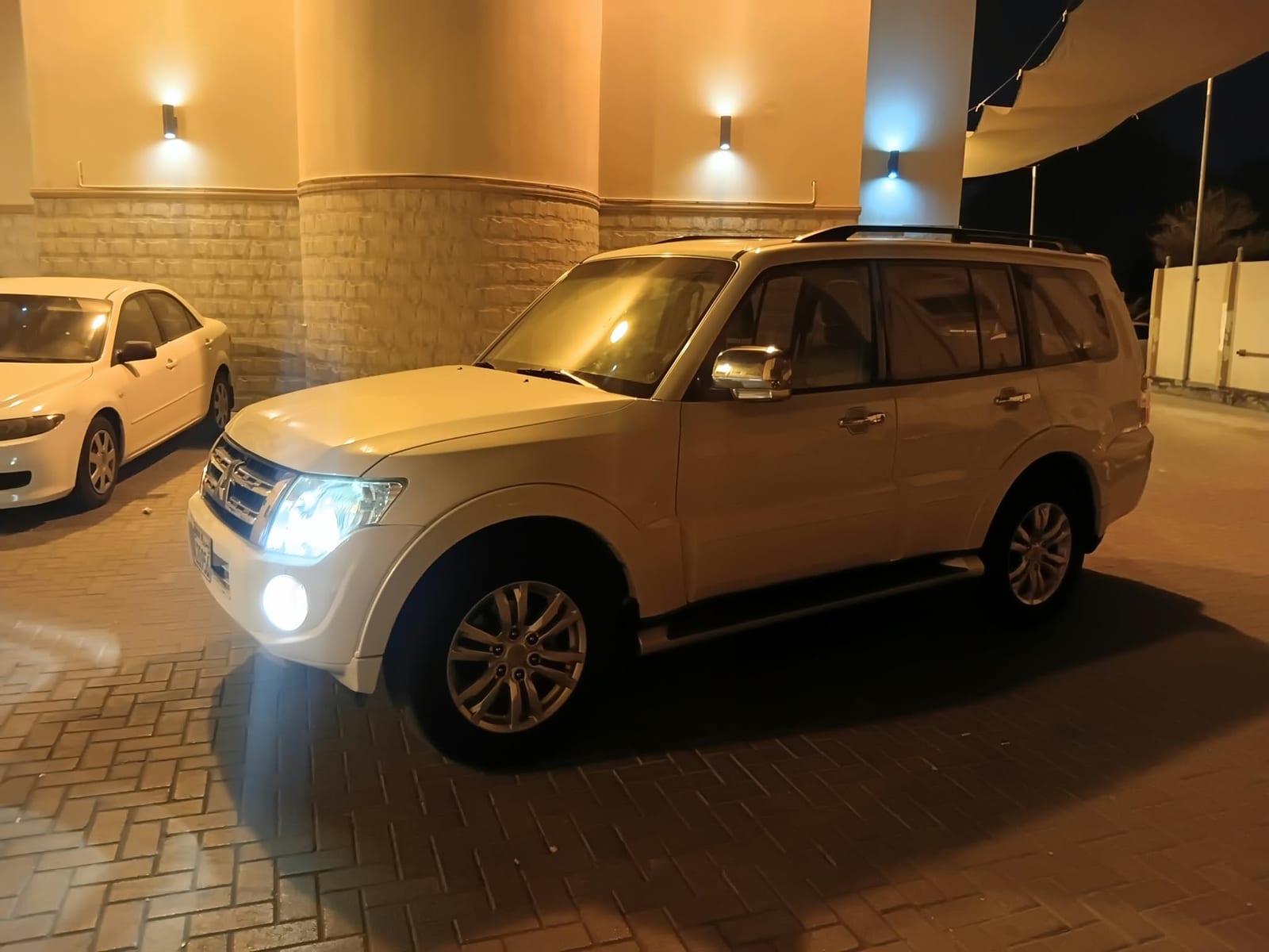 2014 Mitsubishi Pajero