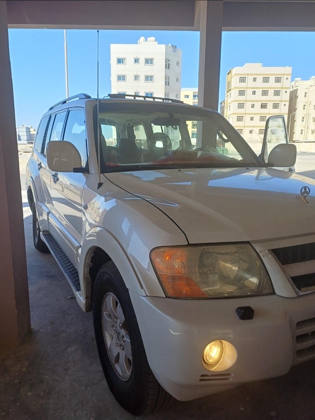 2003 Mitsubishi Pajero