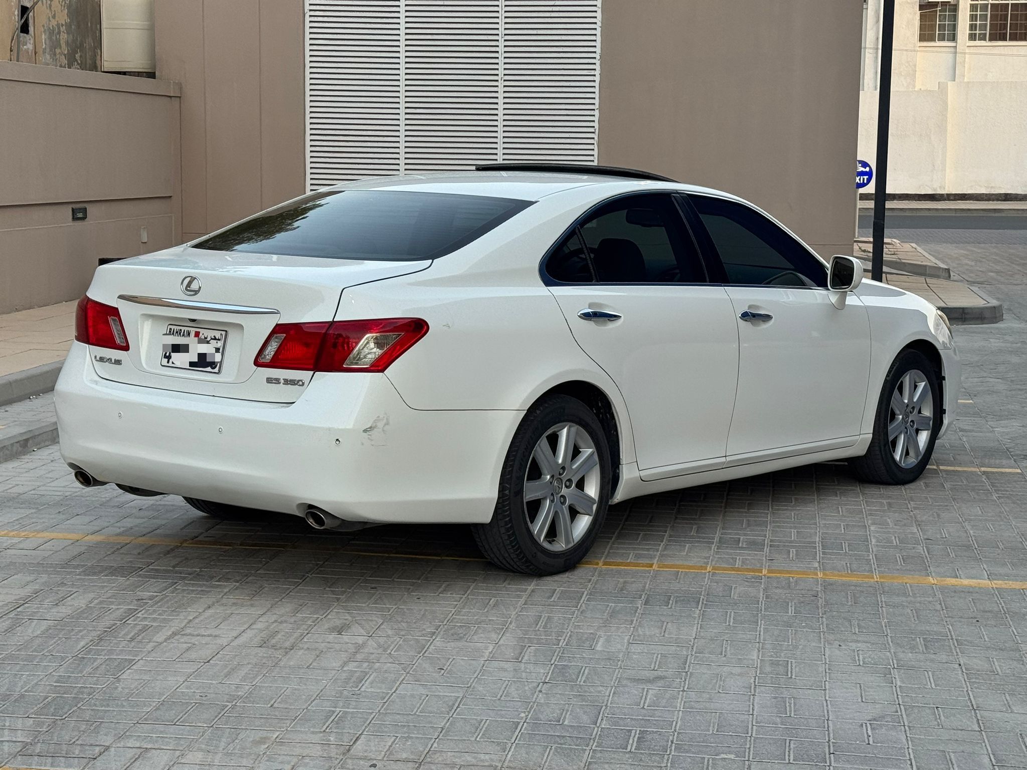 2008 Lexus ES for sale in Bahrain