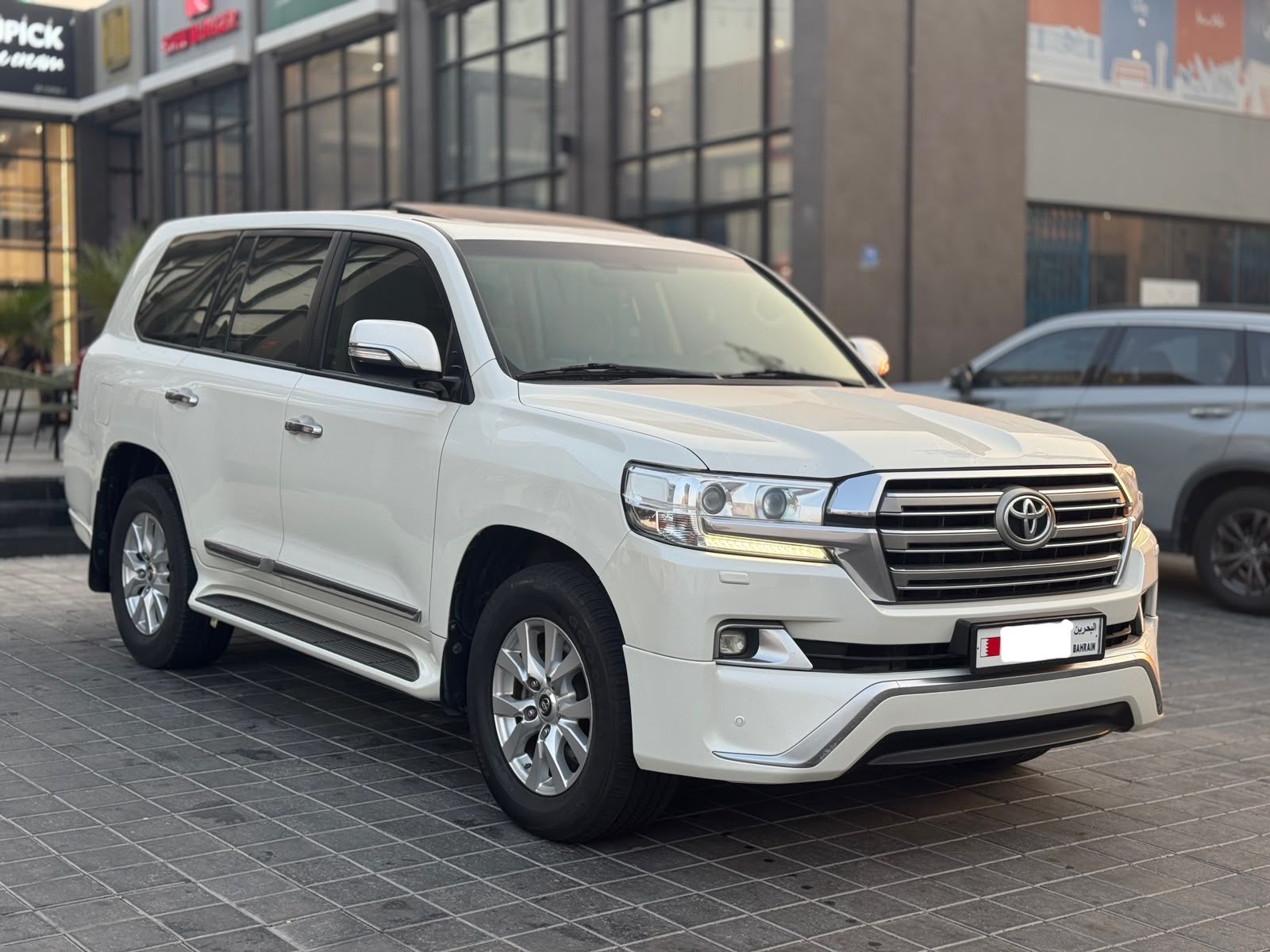2017 Toyota Land Cruiser for sale in Bahrain