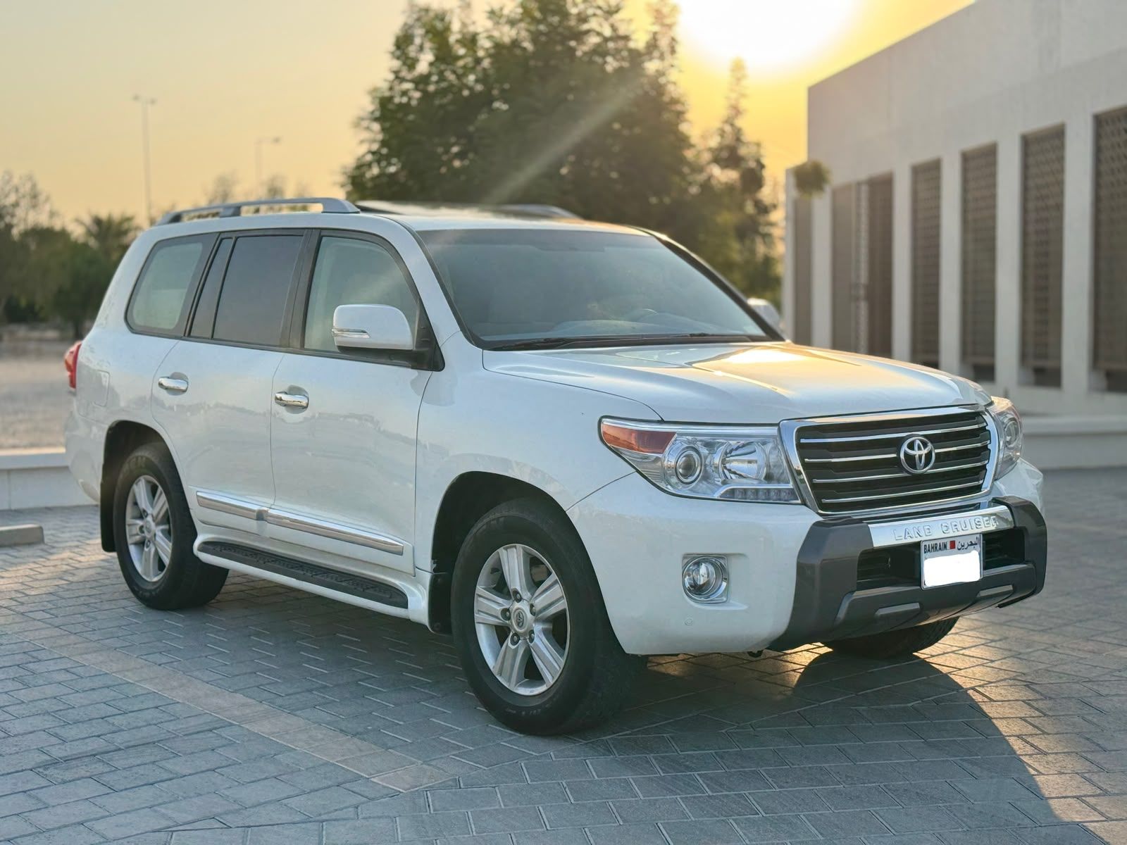 2014 Toyota Land Cruiser for sale in Bahrain