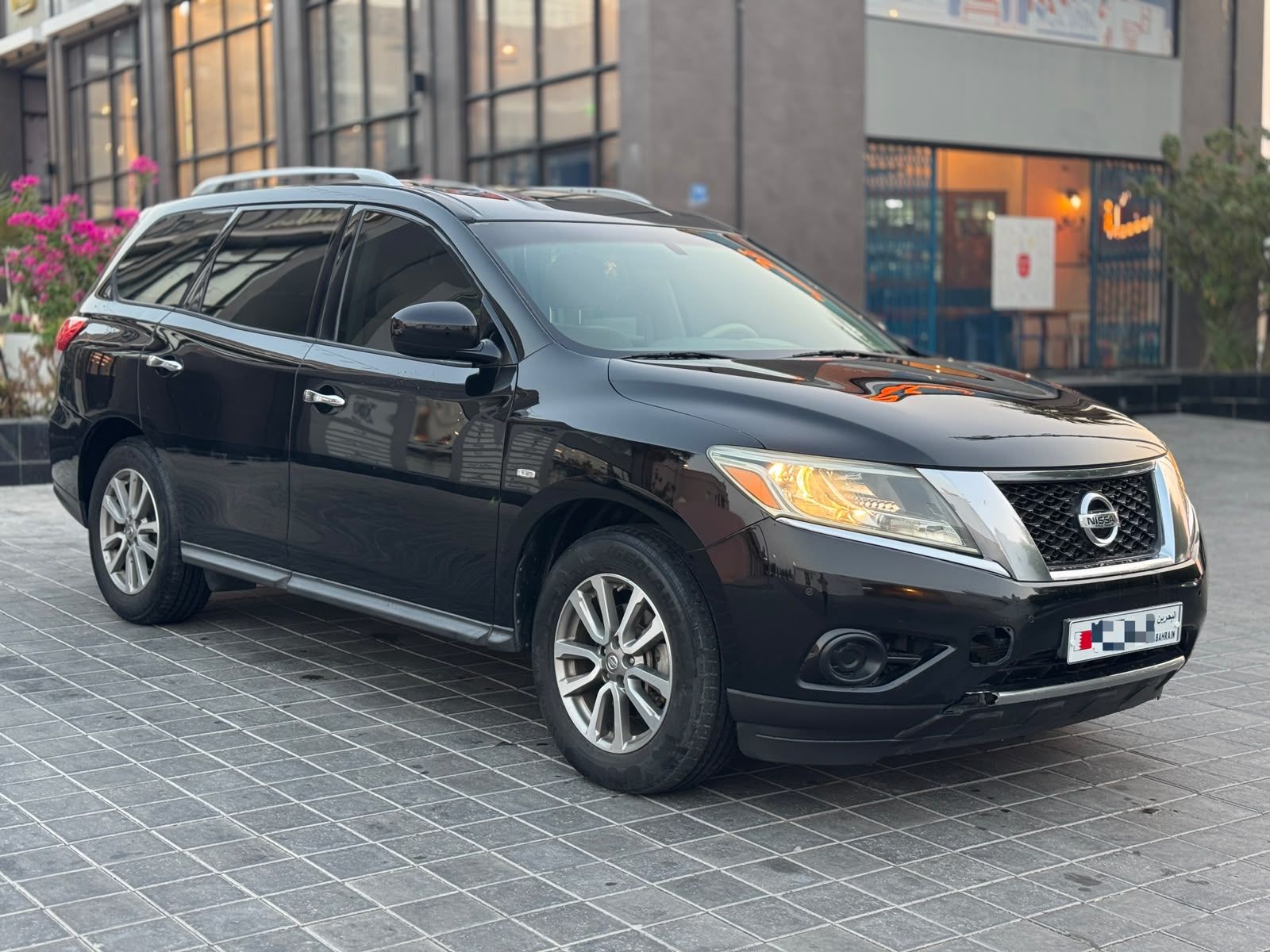 2014 Nissan Pathfinder for sale in Bahrain