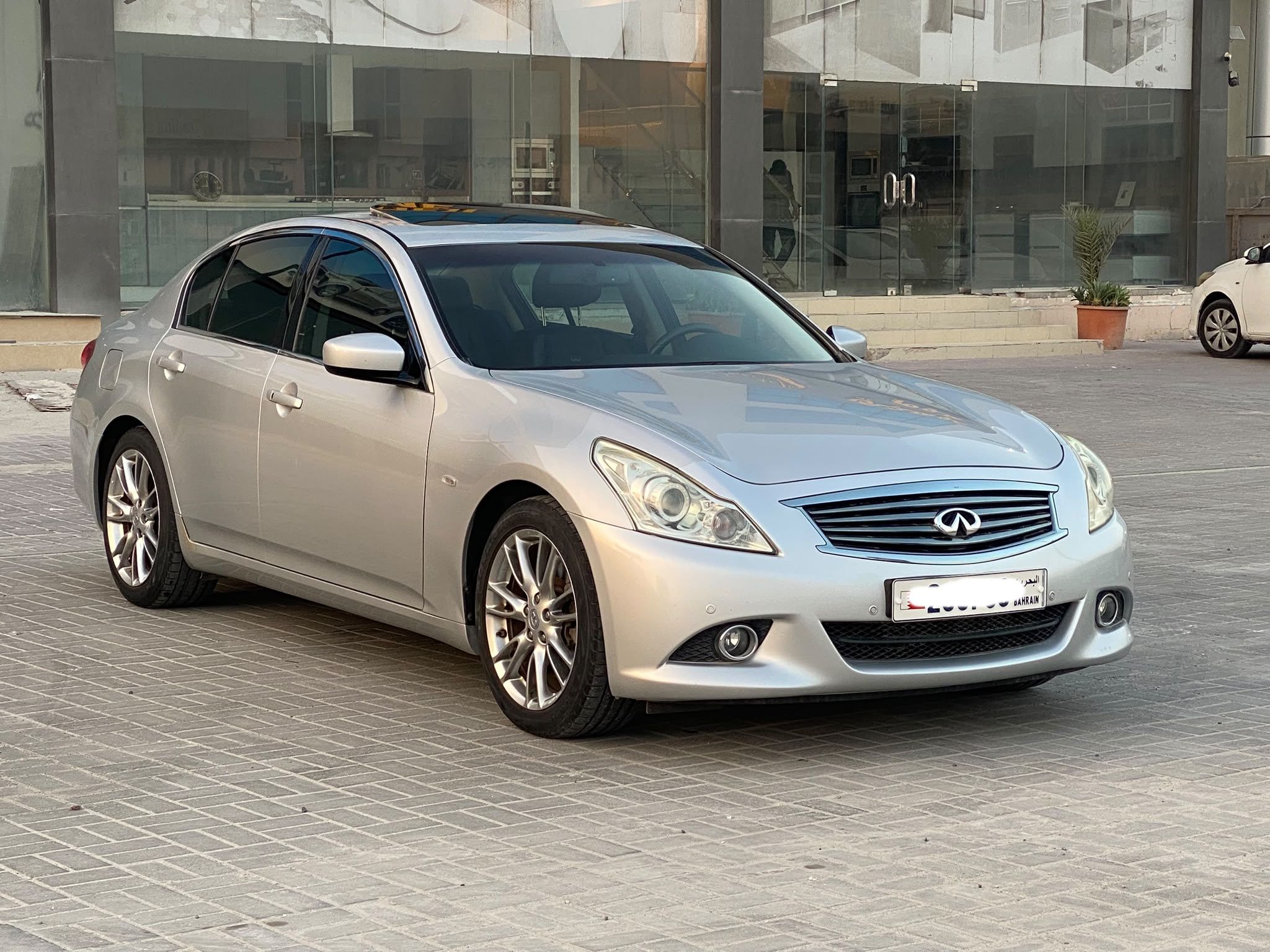 2013 Infiniti G25