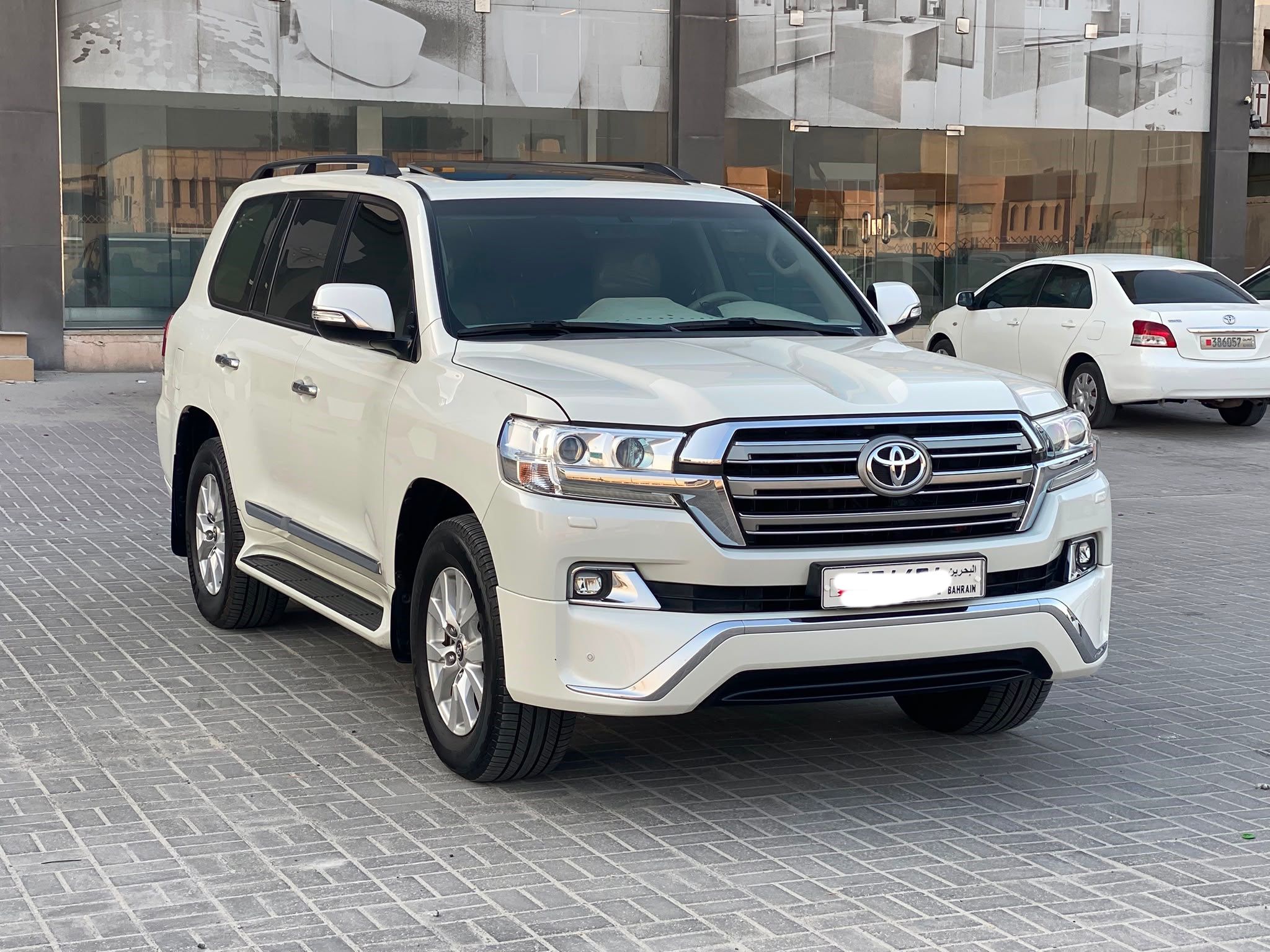 2018 Toyota Land Cruiser for sale in Bahrain