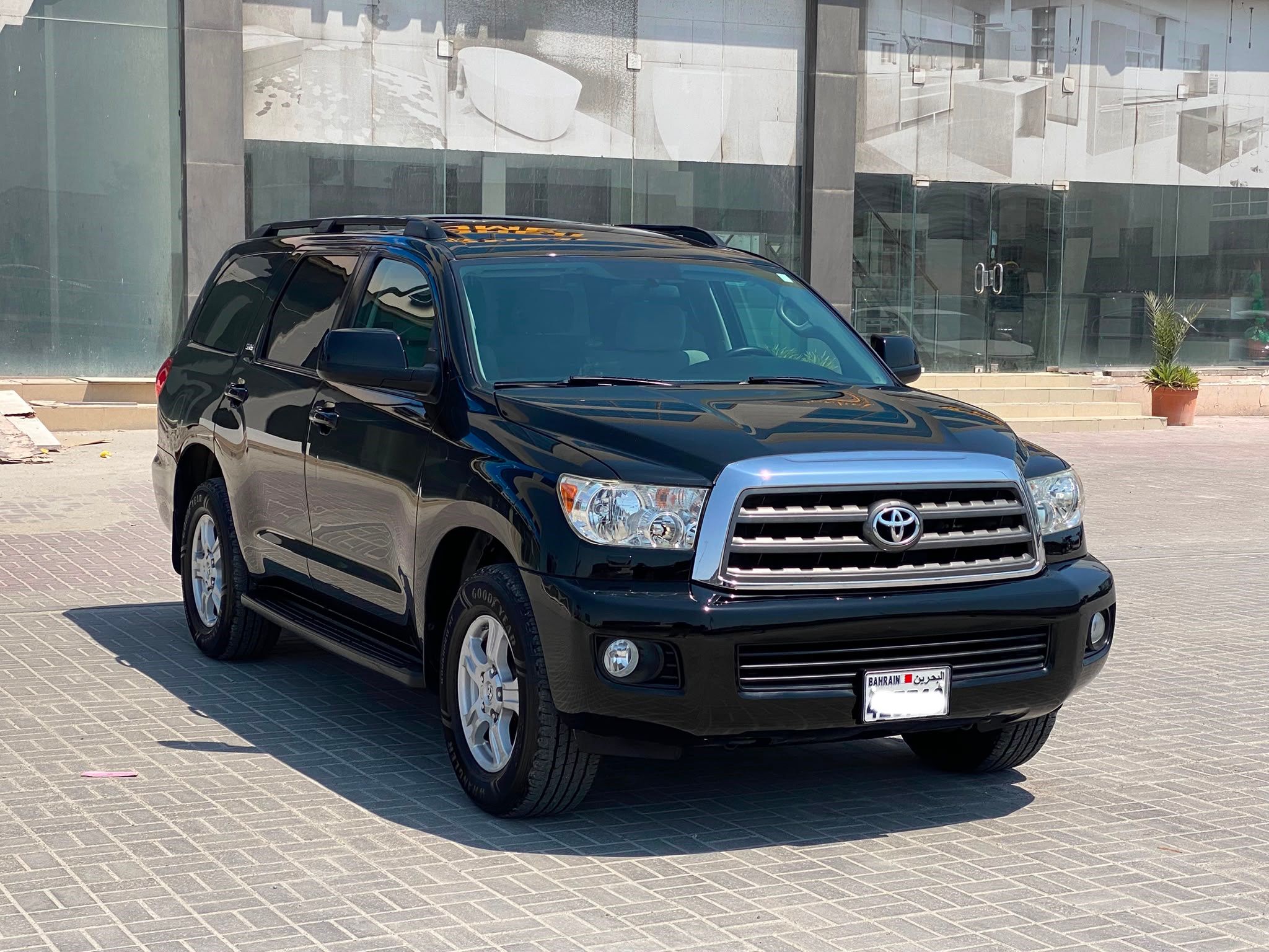 2016 Toyota Sequoia for sale in Bahrain