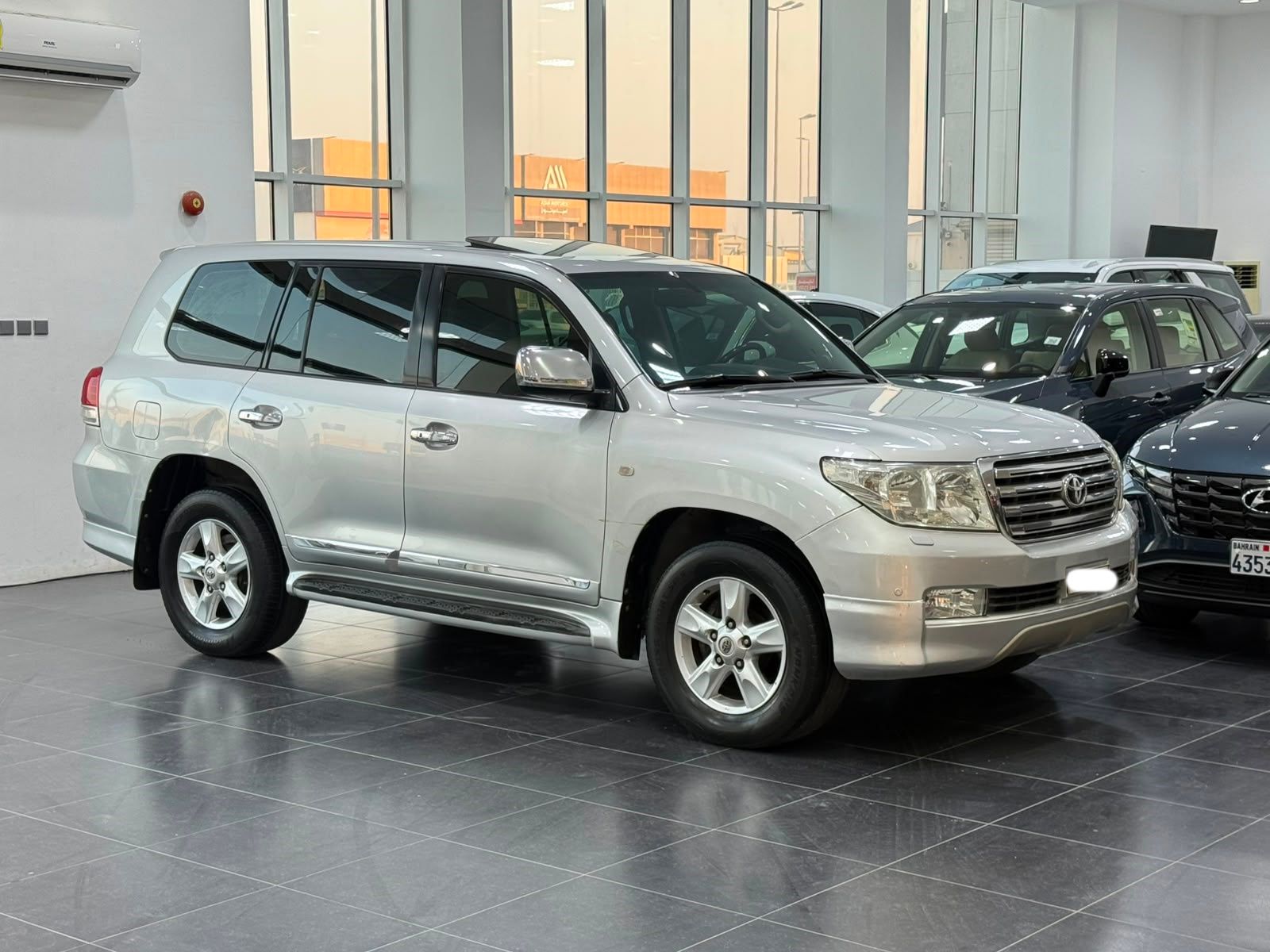 2010 Toyota Land Cruiser for sale in Bahrain