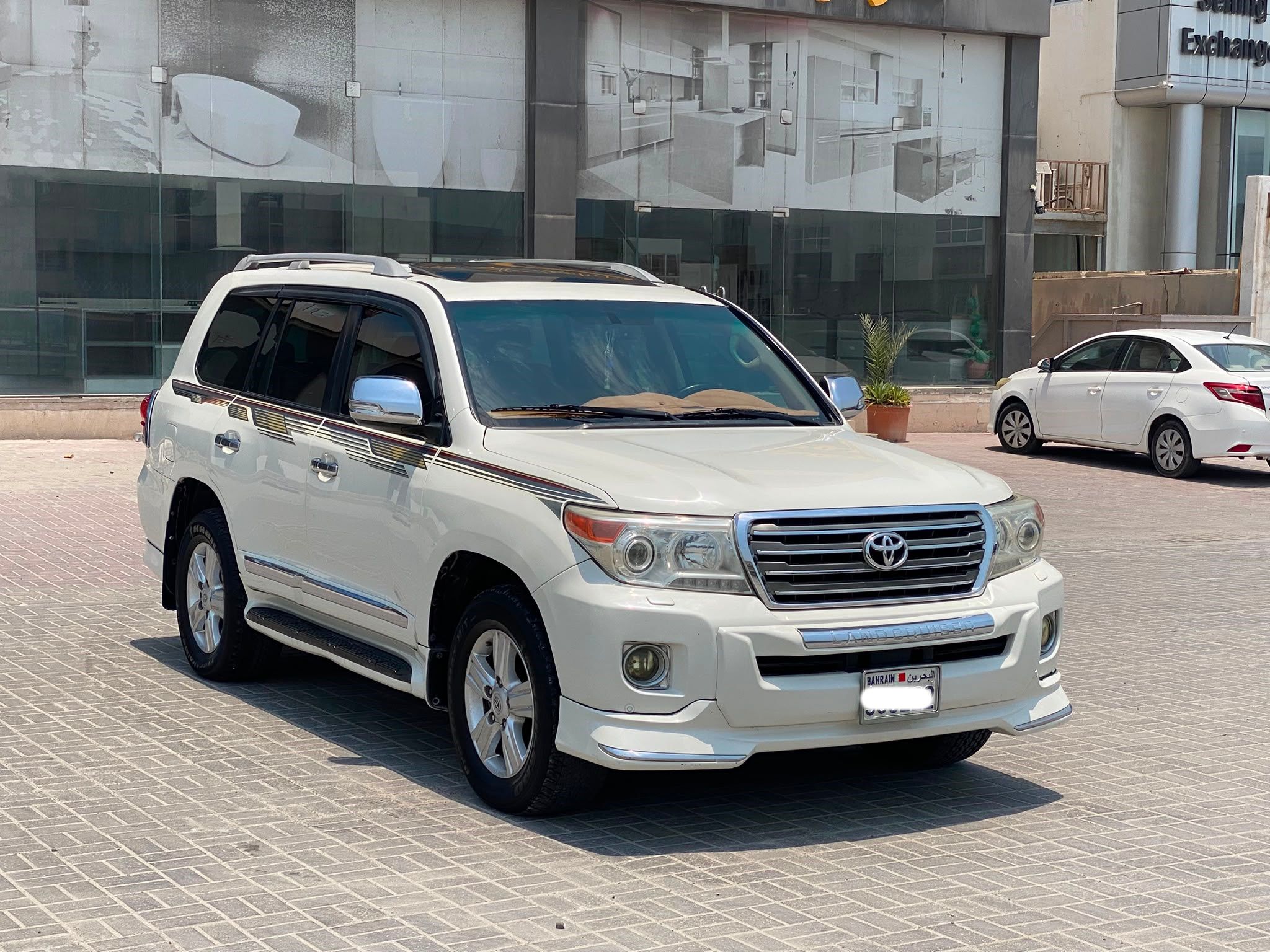 2012 Toyota Land Cruiser for sale in Bahrain