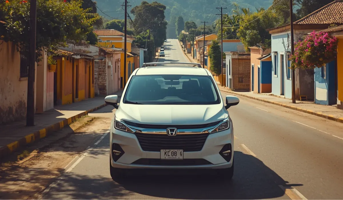 Minivan Rental El Salvador – Compare & Book 7–15 Passenger Vans with Carvi