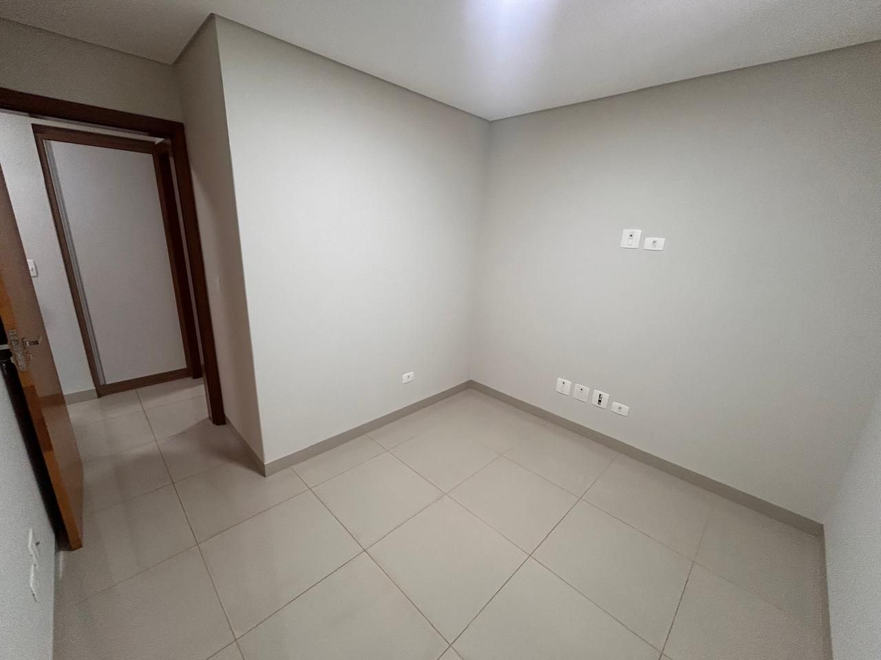 EDIFICIO SAINT ANTOINE - Aluguel — foto 5