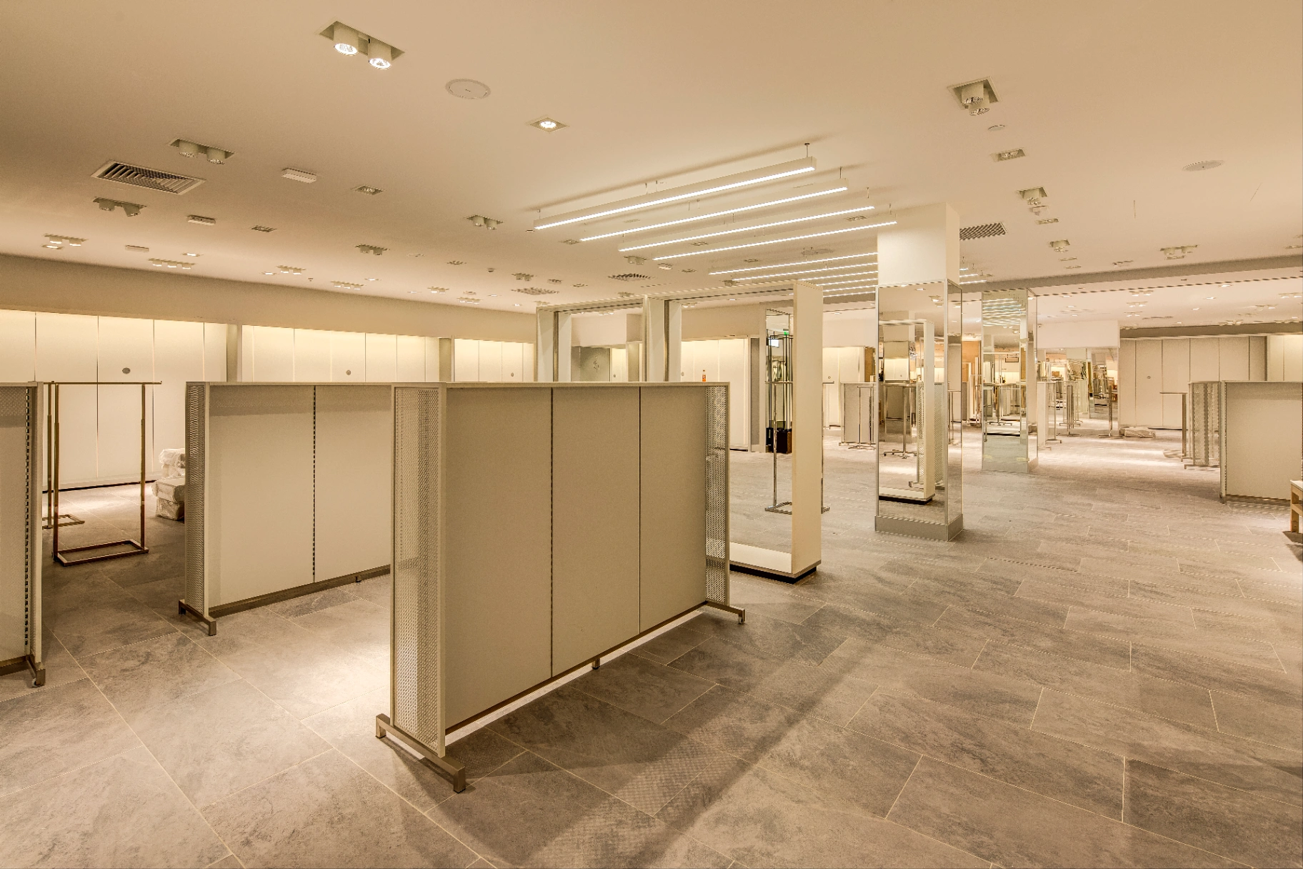 H&M - 3
