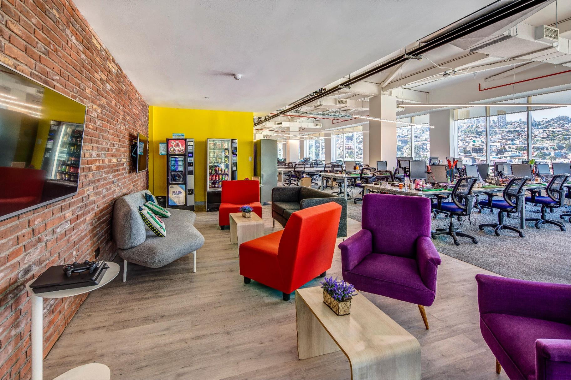 Hit Cowork - 2