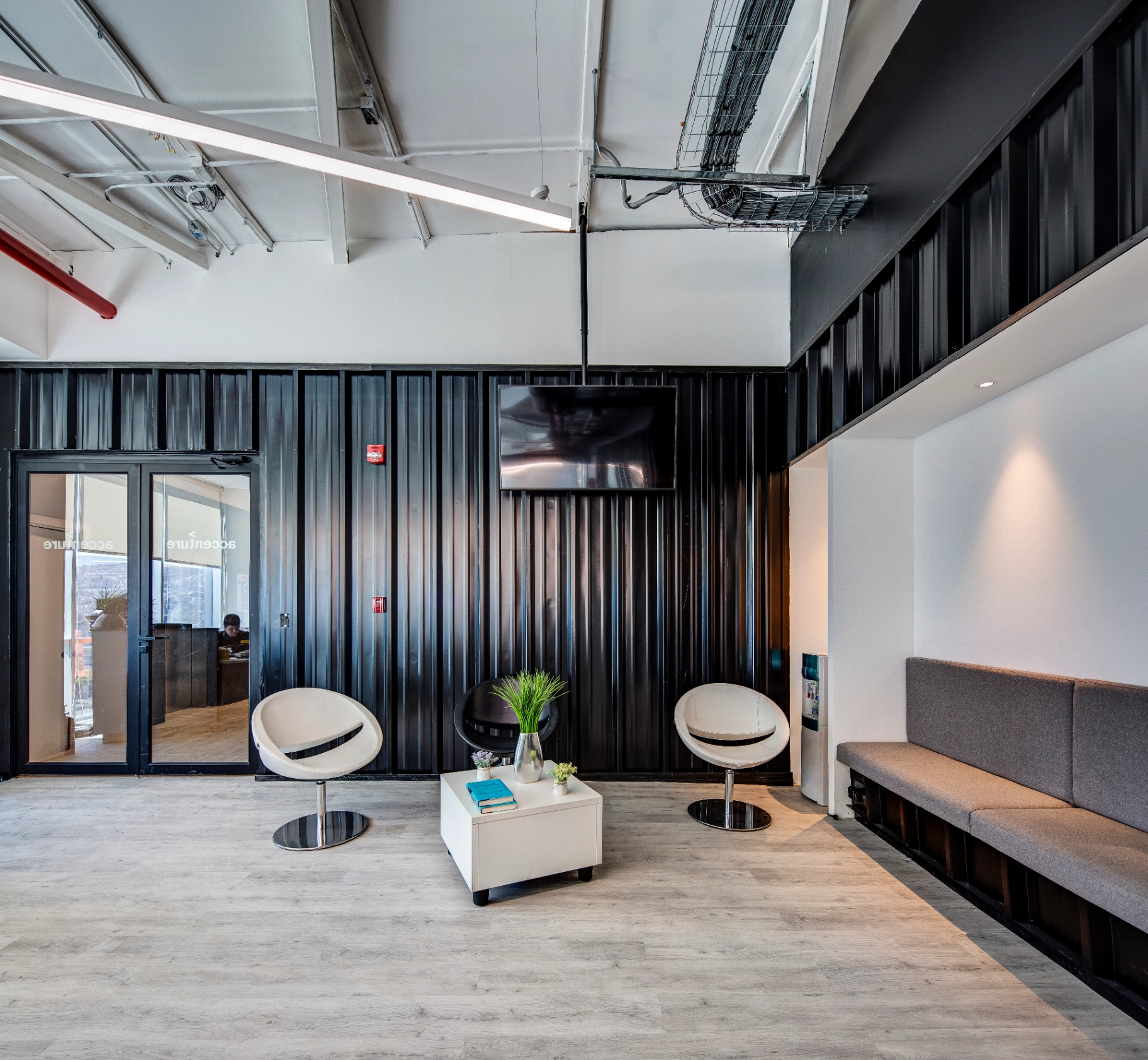 Hit Cowork - 1