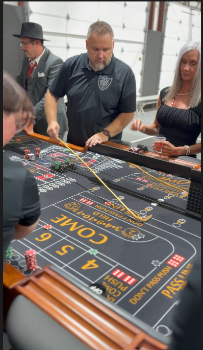 JD party — casino party photo 7