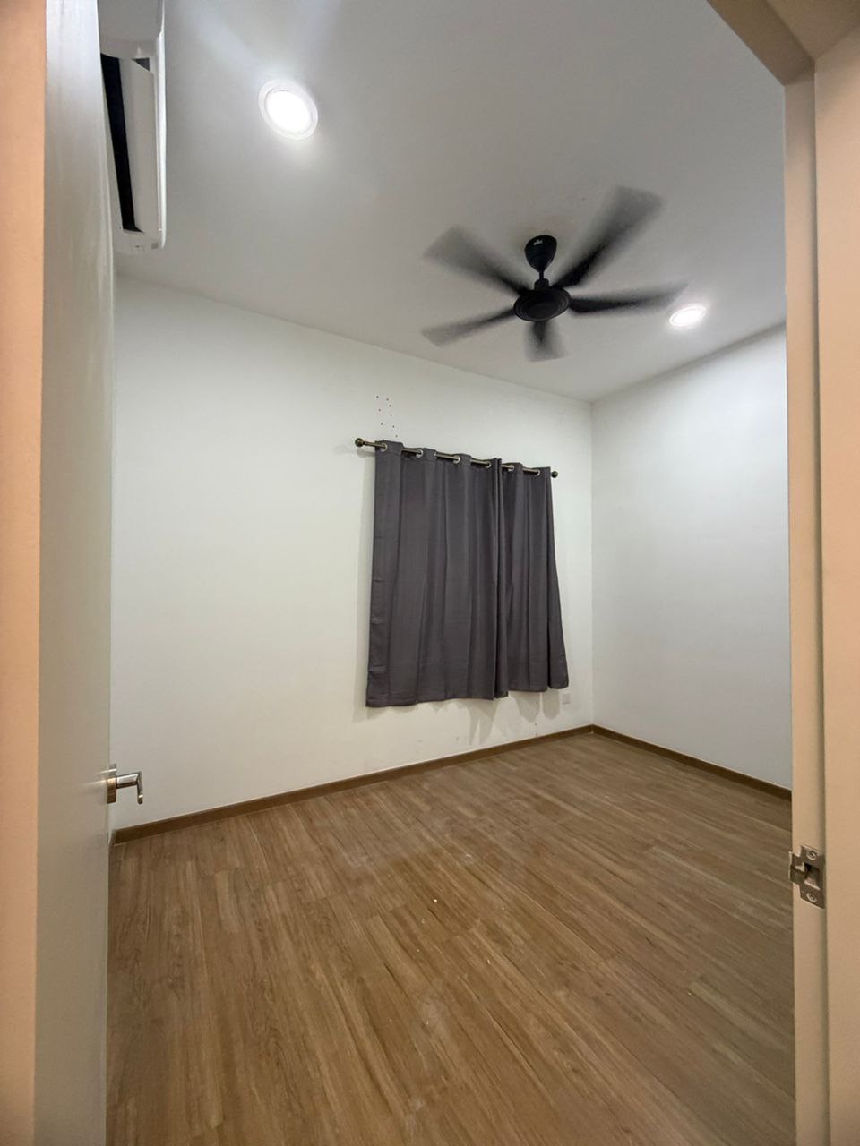 Full Photo 4449 of Condominium at AVA Residenzi Kiara Bay, Kepong, Kuala Lumpur