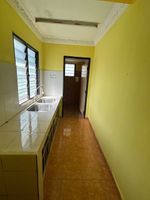 Photo 3945 of Banglo 2 tingkat at Belakang Restoran Nelayan Titiwangsa, Batu 9 Jalan Gombak Utara.