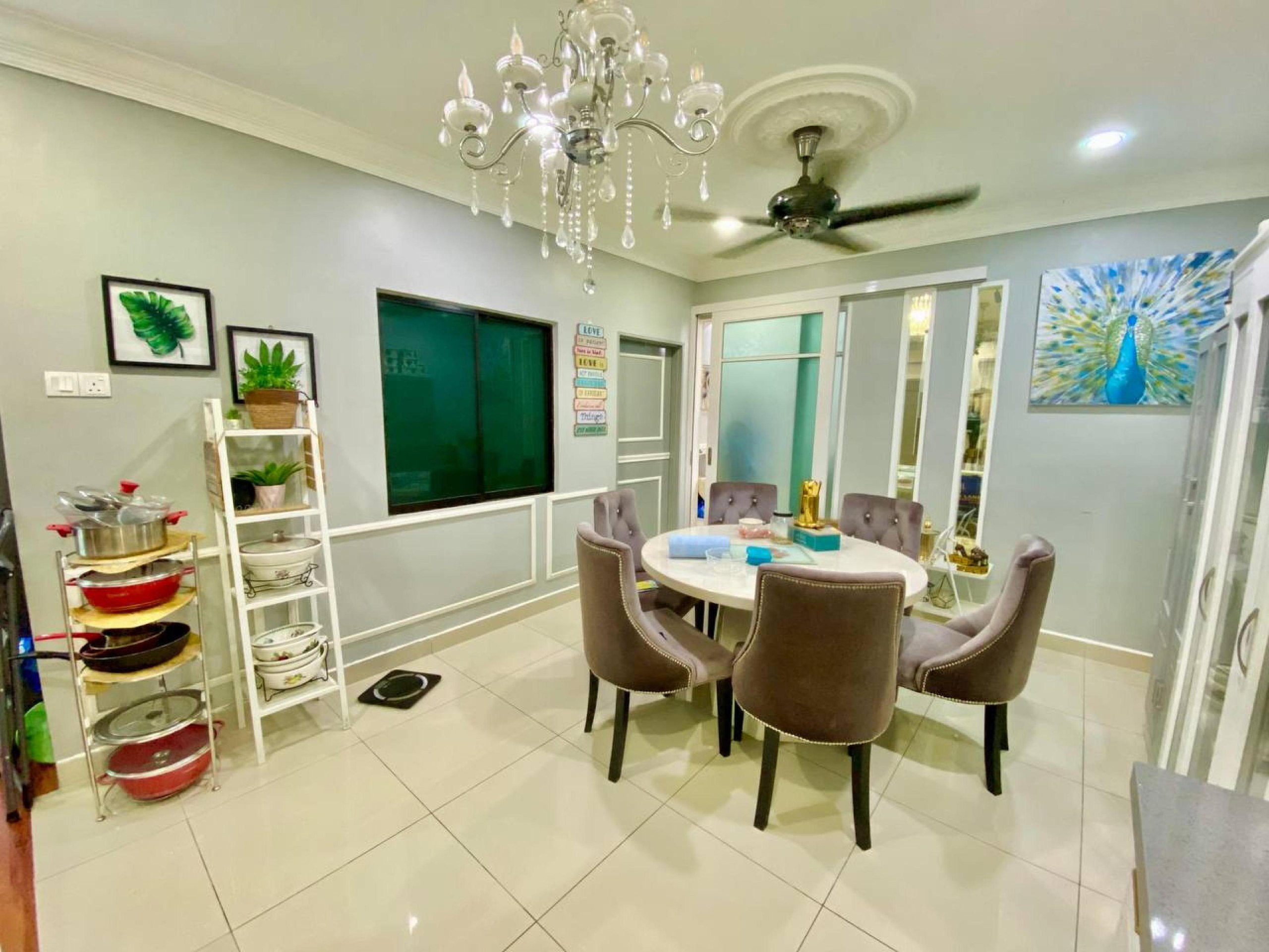 Full Photo 1822 of Rumah 2 Tingkat Renovated & Extened Jalan Puyuh, Taman Bentara, Telok Panglima Garang, Selangor