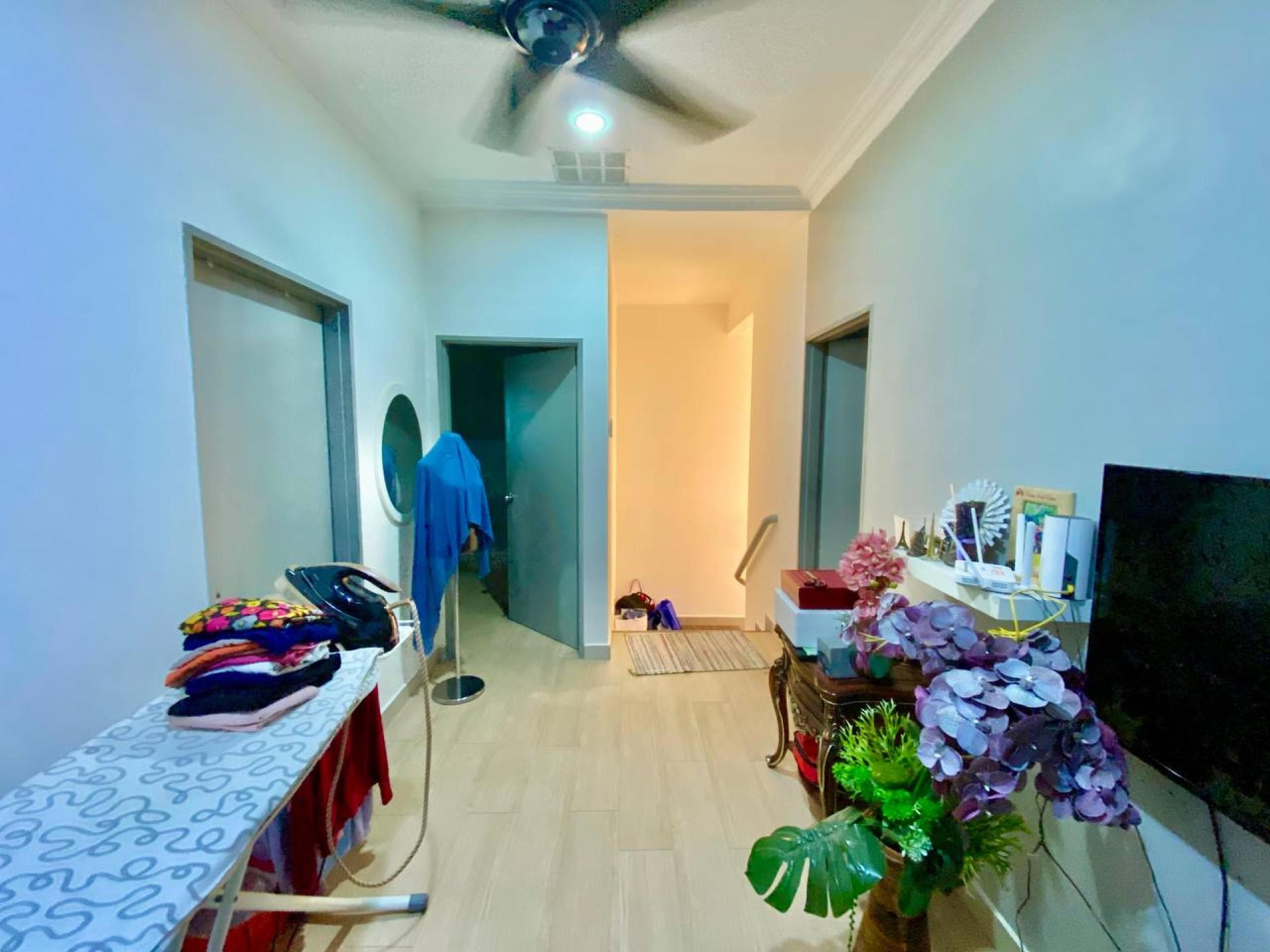 Full Photo 1830 of Rumah 2 Tingkat Renovated & Extened Jalan Puyuh, Taman Bentara, Telok Panglima Garang, Selangor