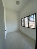 Photo 9186 of Endlot Single Storey Terrace at Jalan Lombong, Shah Alam