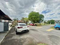 Photo 5612 of Single Storey Terrace Intermediate at Telok Panglima Garang, Leasehold (until 2074), Malay Reserve, Bumi Lot