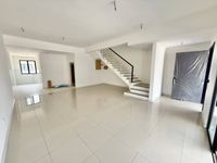 Photo 6047 of 2 Storey Intermediate Superlink Nadira 3 at Bandar Bukit Raja, Klang