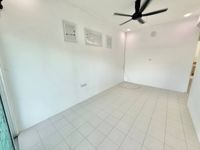 Photo 6555 of SINGLE STOREY INTERMEDIATE JALAN BALAM @ TELOK PANGLIMA GARANG