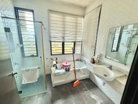 Photo 6648 of 2 Storey Intermediate Bungalow at Aman Perdana, Klang