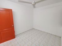 Photo 4620 of Pangsapuri Seri Nilam (Low Cost), Bandar Baru Ampang, Leasehold Bumi Lot, master title