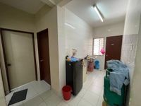 Photo 21780 of Pangsapuri Akasia, Bandar Botanic, Selangor. Prime Location at Aeon Mall, GM Klang, Lotus's, Giant, Aeon, SMK, SK Bukit Tinggi, Botanic Resort Club, Hospital Klang, Banks, Restaurants, McD, 99speedmart, mini market, food stalls, dobi, workshop, Petrol Station